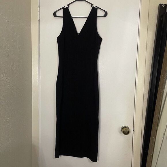 Dolce & gabbana wool black knit sleeveless vneck midi dress size US 6 - Picture 1 of 8